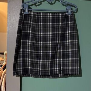 Aeropostale Black and White Plaid Mini Skirt